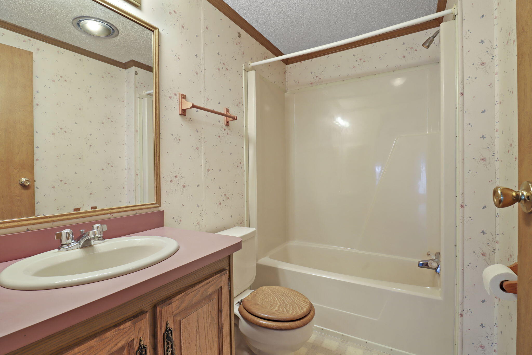 424 Oak Lodge Road Waterford, WI 53185 - Photo 22 of 27 22-web-or-mls-424 Oak Lodge Rd, Waterfor