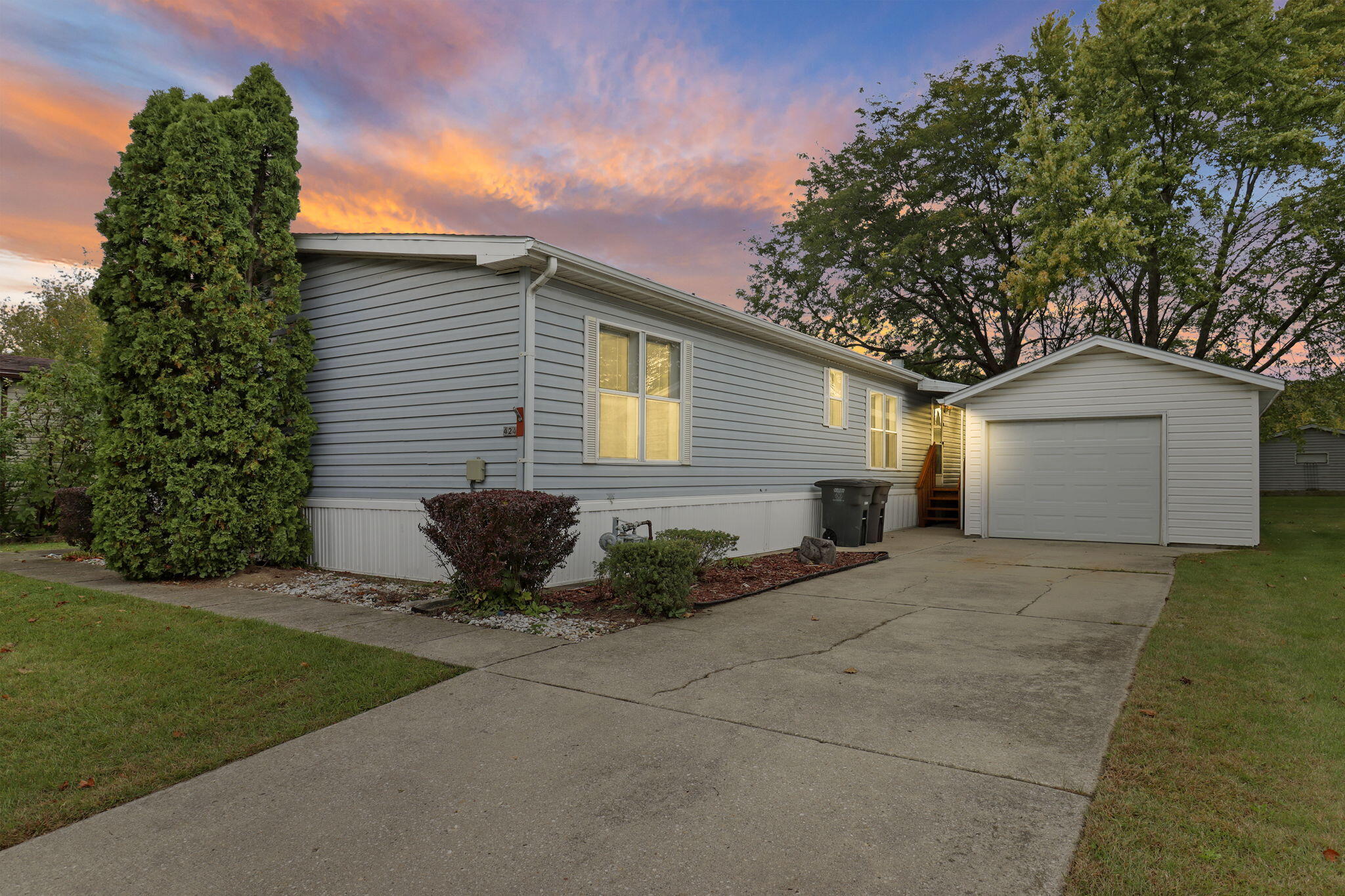 424 Oak Lodge Road Waterford, WI 53185 - Photo 27 of 27 27-web-or-mls-424 Oak Lodge Rd, Waterfor
