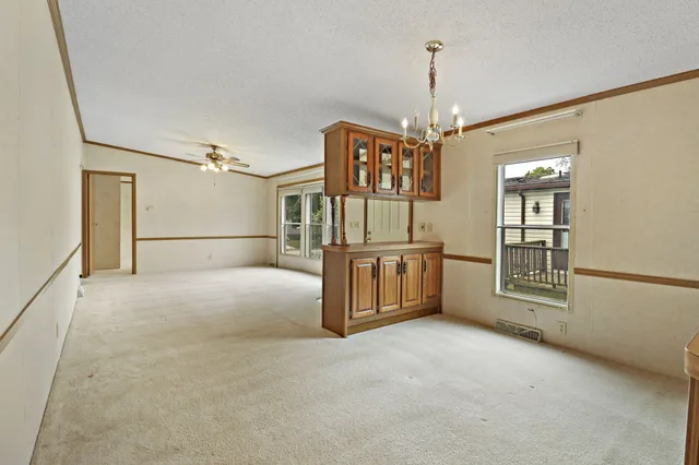 $132,000 | 424 Oak Lodge Road, Waterford, WI 53185