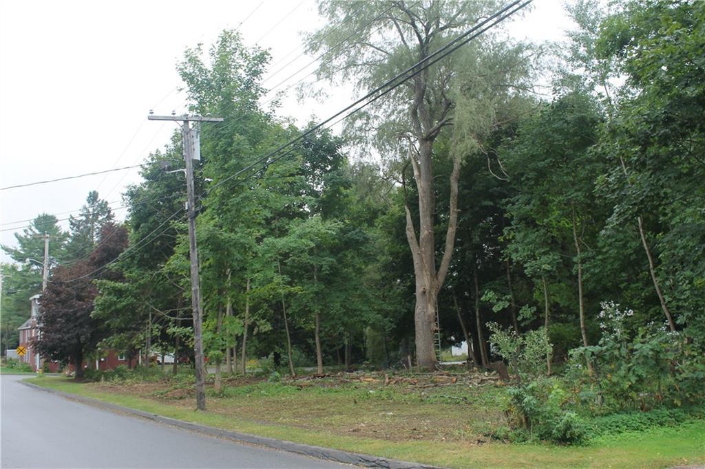 58 Hillside Road Orono, ME 04473 - Photo 3 of 13 Photo