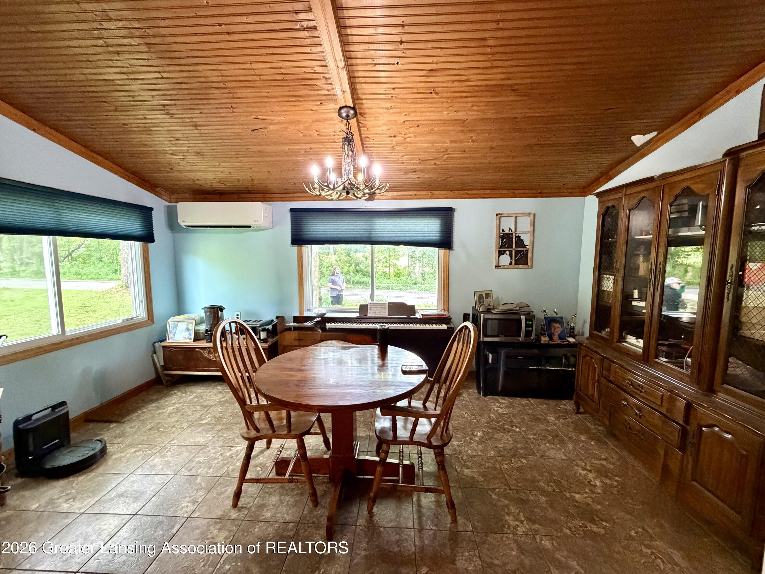 5447 Woods Road Bellevue, MI 49021 - Photo 20 of 62