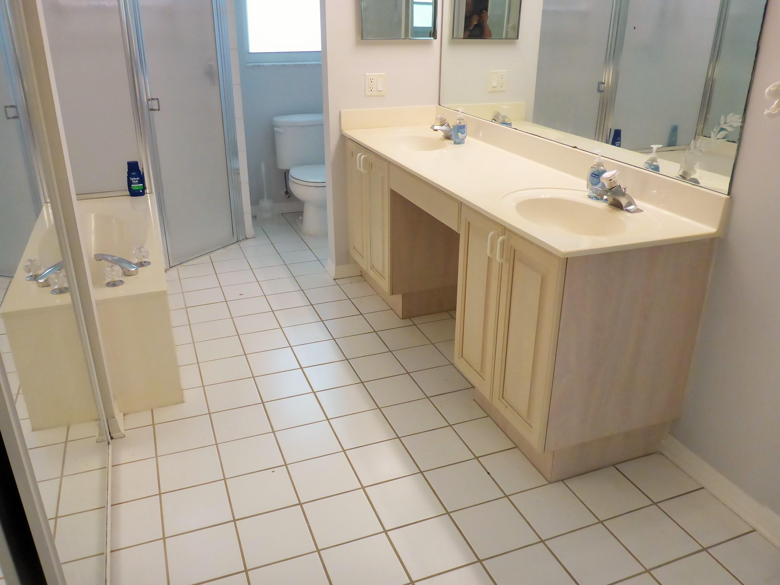 3031 Casa Rio Court Riviera Beach, FL 33418 - Photo 32 of 44 P1040040