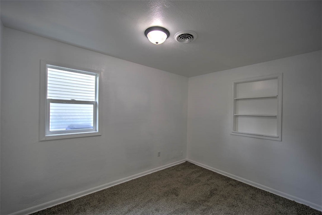 624 Harper Avenue Decatur, IL 62526 - Photo 16 of 21