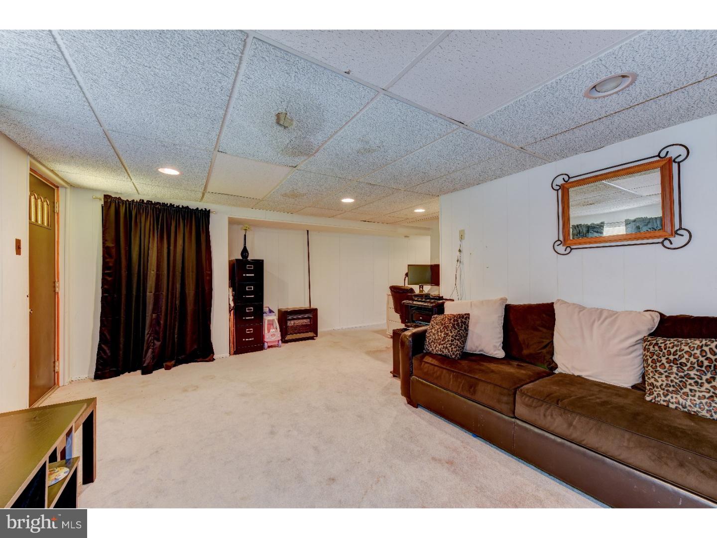 12829 Cabell Road Philadelphia, PA 19154 - Photo 21 of 25