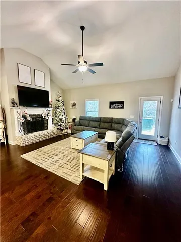 $399,900 | 185 Old Highway, Oxford, GA 30054