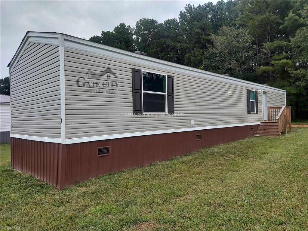967 Gray Road, Unit 4 Lexington, NC 27292 - Photo 1 of 13 Gallery Image 1