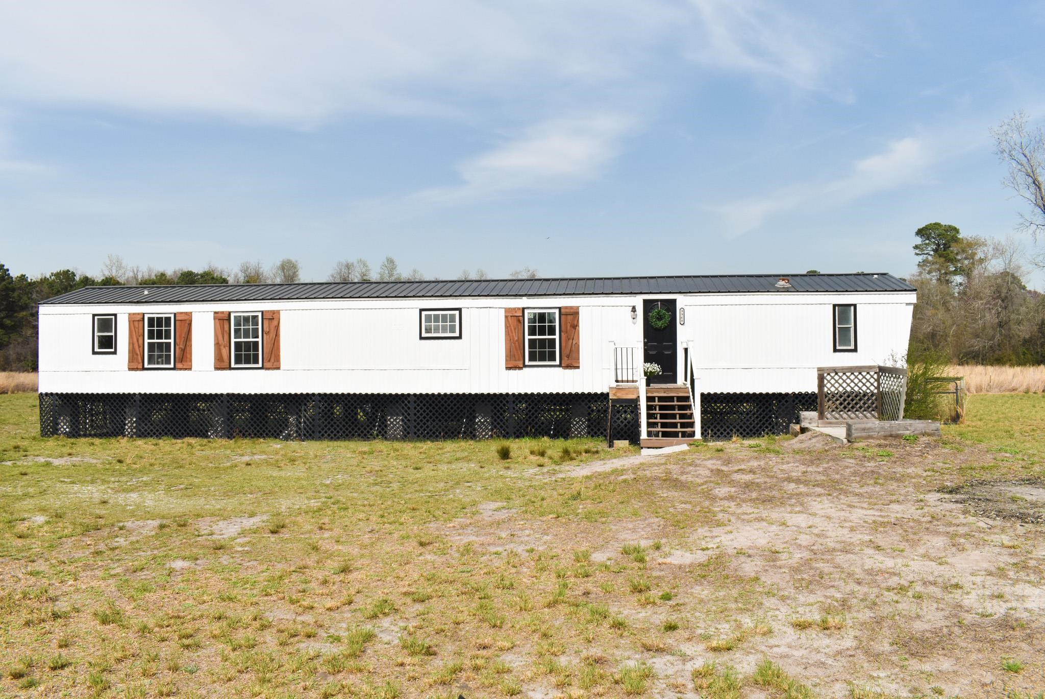 9968 Hardwick Road Nichols, SC 29581 - Photo 2 of 34