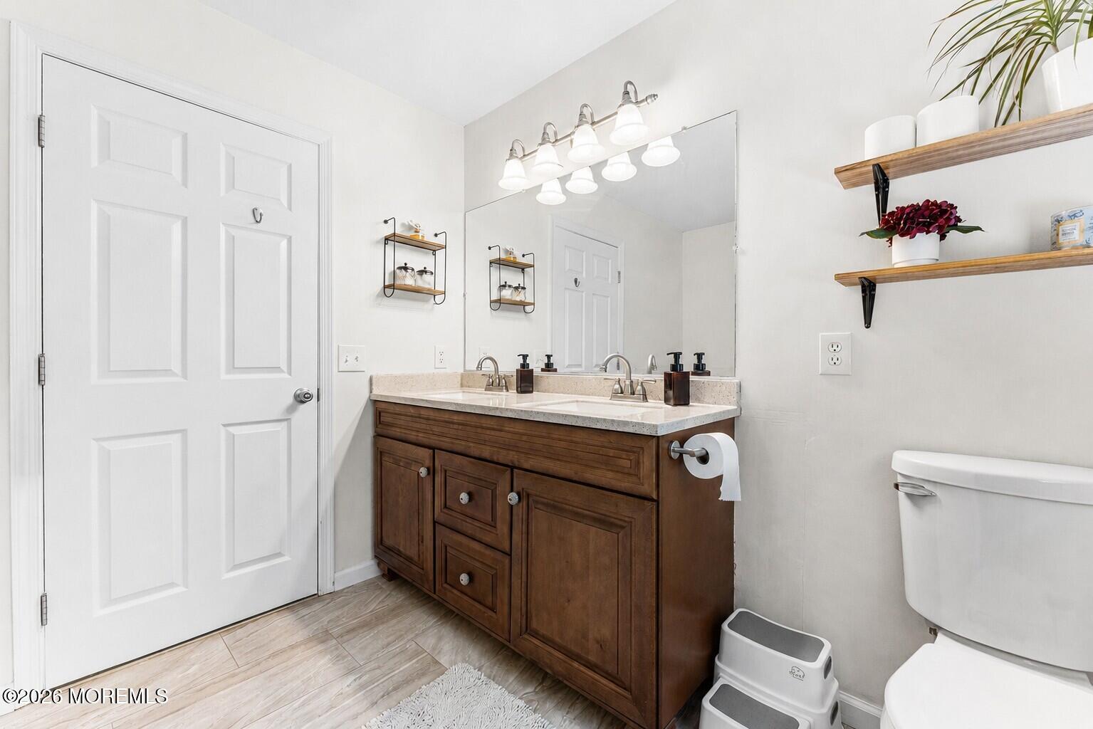 526 Leesville Road Jackson, NJ 08527 - Photo 20 of 44 bathroom