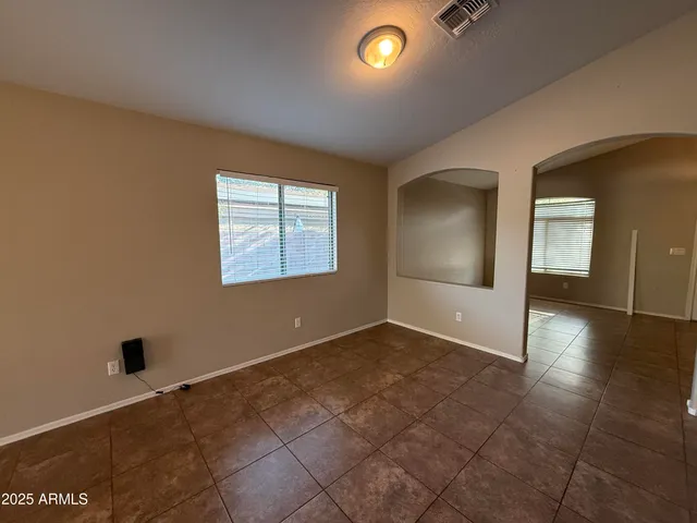 $1,800 | 15956 West Watkins Street, Goodyear, AZ 85338