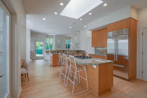 $4,895,000 | 5931 La Jolla Corona Drive, La Jolla, CA 92037
