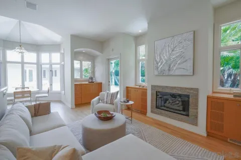 $4,895,000 | 5931 La Jolla Corona Drive, La Jolla, CA 92037