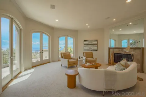 $4,895,000 | 5931 La Jolla Corona Drive, La Jolla, CA 92037