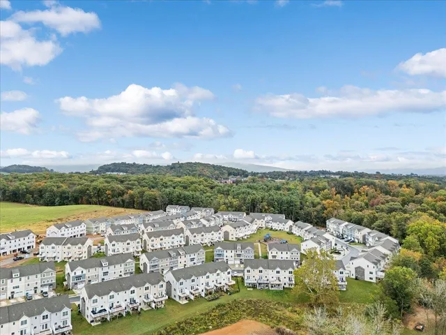 $354,900 | 1386 Palomino Trail, Harrisonburg, VA 22801