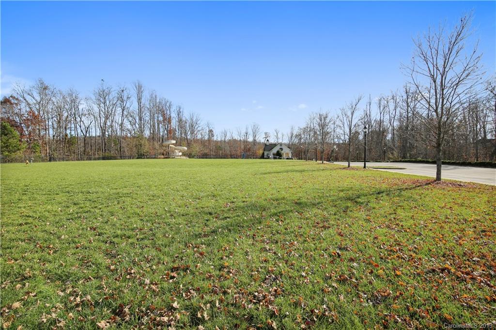 4244 Bright Road Charlotte, NC 28214 - Photo 15 of 35 Gallery Image 15