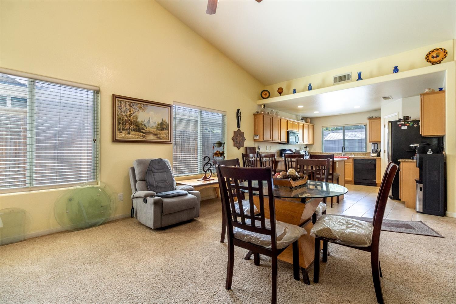 395 East Huntsman Avenue Reedley, CA 93654 - Photo 12 of 46 Gallery Image 12