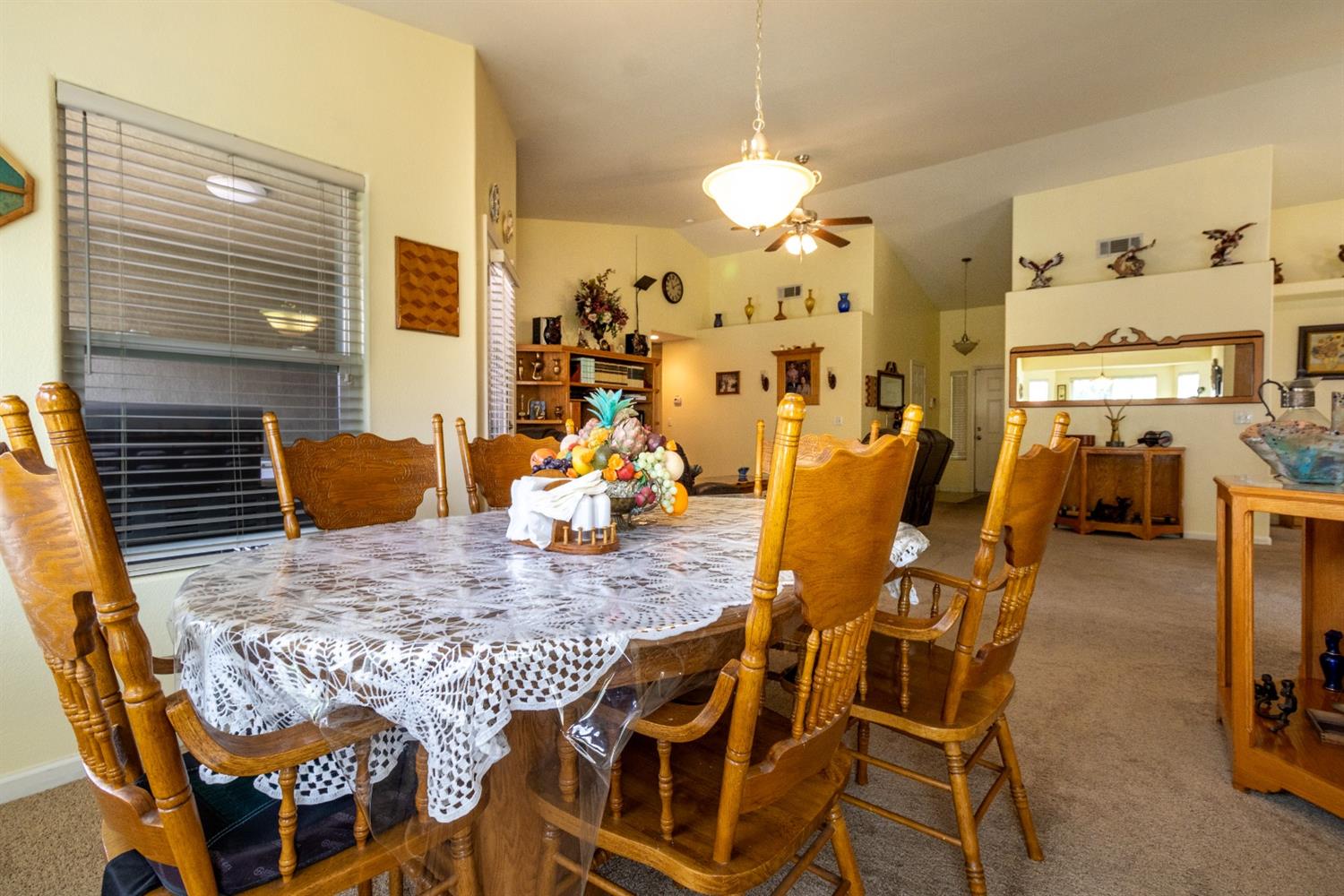 395 East Huntsman Avenue Reedley, CA 93654 - Photo 10 of 46 Gallery Image 10