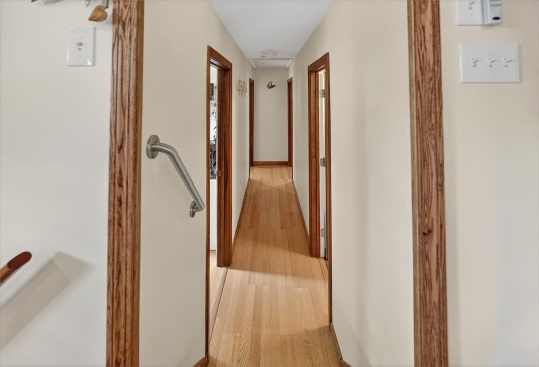 9 Friendship Lane Smithfield, RI 02917 - Photo 23 of 50