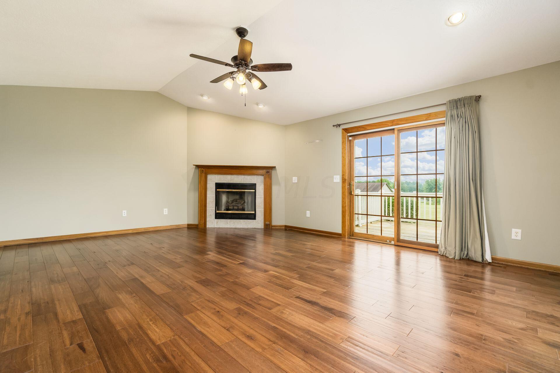 4465 Deeds Road Southwest Pataskala, OH 43062 - Photo 23 of 69 Great Room
