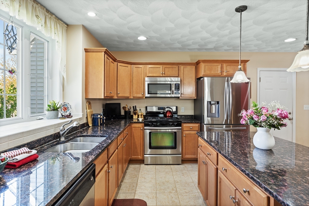 2 Turtle Hill Road, Unit B Ayer, MA 01432 - Photo 5 of 26 Gallery Image 5