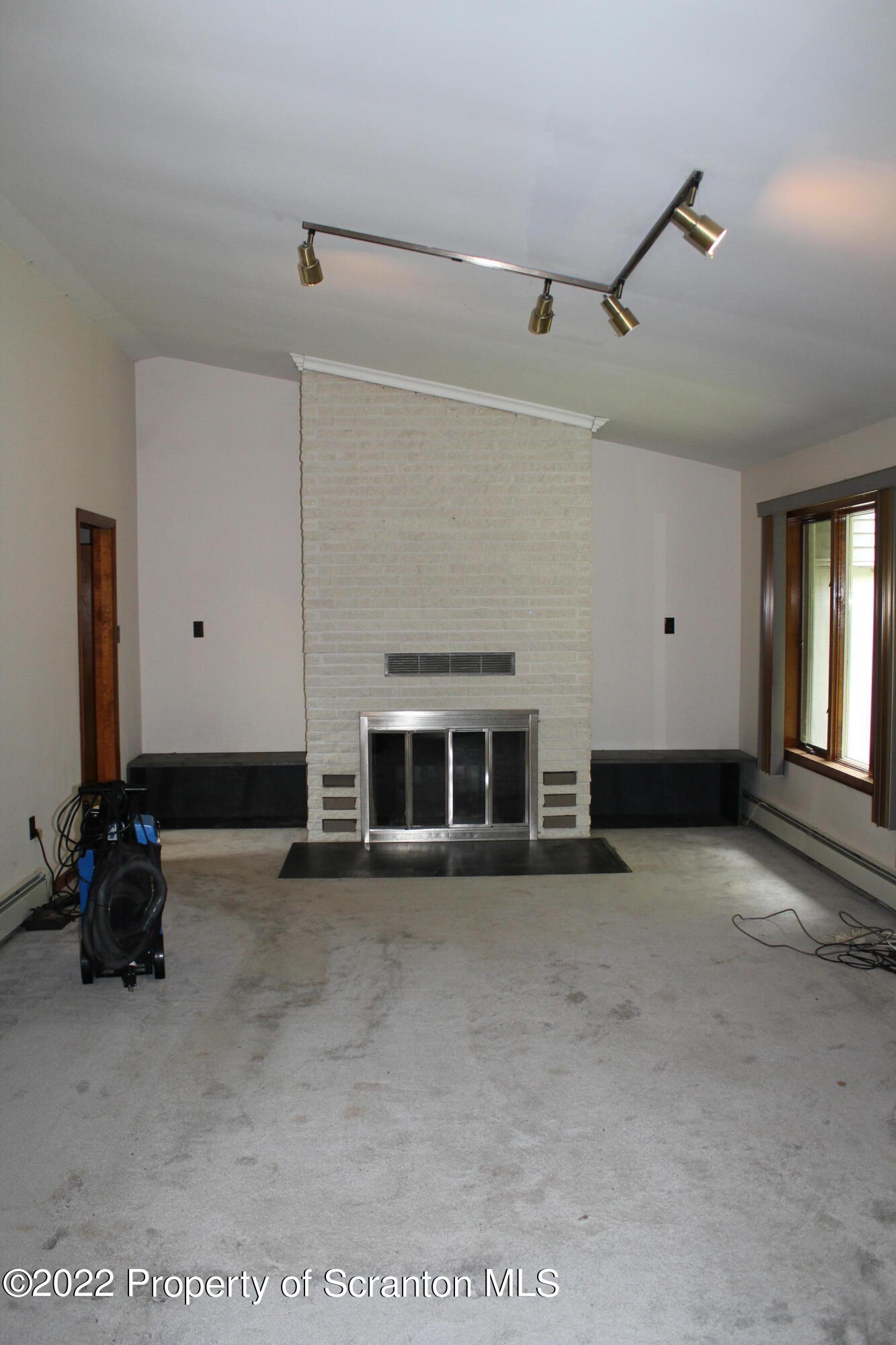 645 Fox Road Factoryville, PA 18419 - Photo 9 of 30 Gallery Image 9