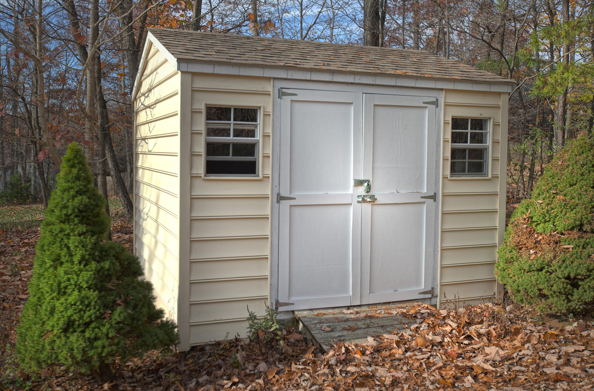 105 Cobblestone Drive Blue Ridge, VA 24064 - Photo 21 of 28 Storage shed