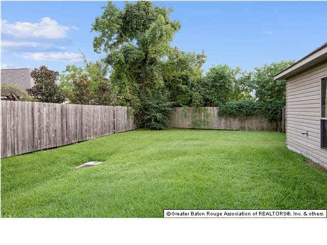 2041 Hunters Ridge Drive Baton Rouge, LA 70816 - Photo 9 of 10 Gallery Image 9