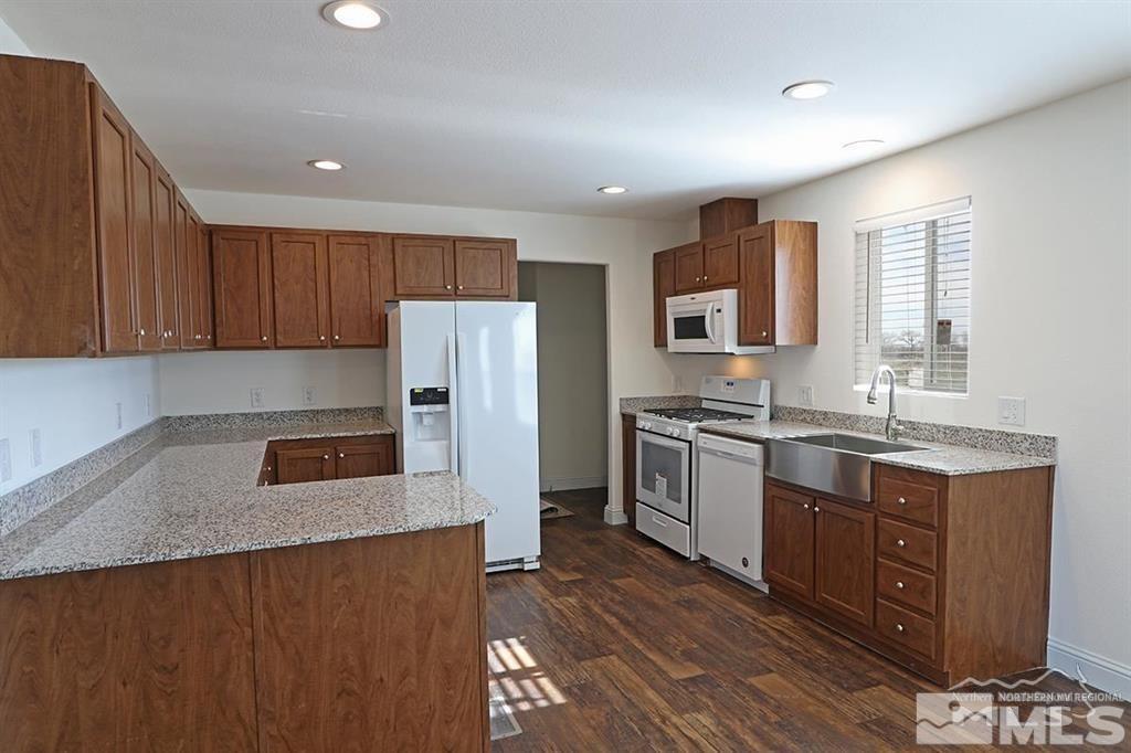 213 Mason Road Fernley, NV 89408 - Photo 10 of 17 Photo 10