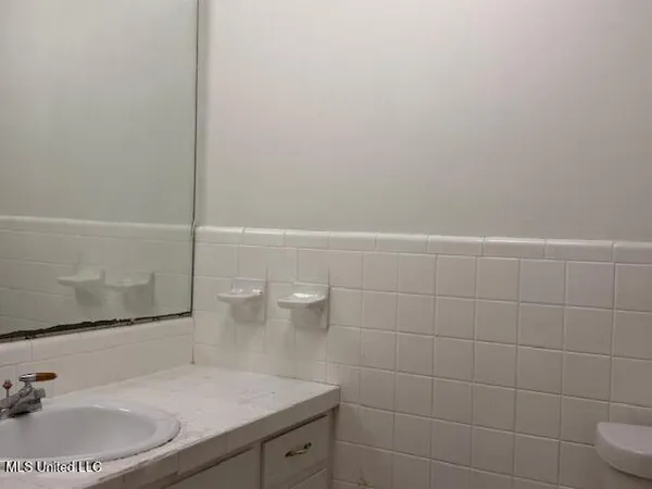 $99,900 | 1953 Longwood Drive, Jackson, MS 39212