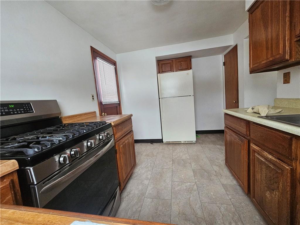 119 Springhouse Drive Butler, PA 16001 - Photo 14 of 33