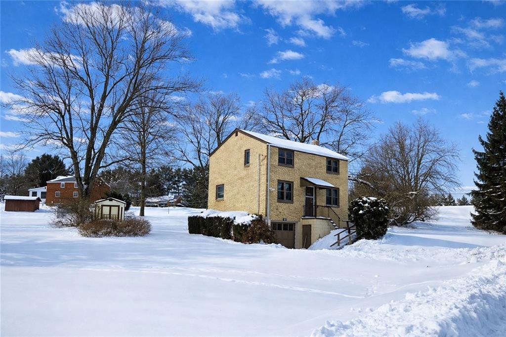 119 Springhouse Drive Butler, PA 16001 - Photo 2 of 33 Large lot in Center township.