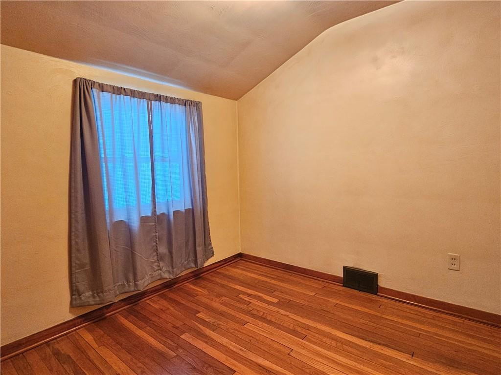 119 Springhouse Drive Butler, PA 16001 - Photo 22 of 33