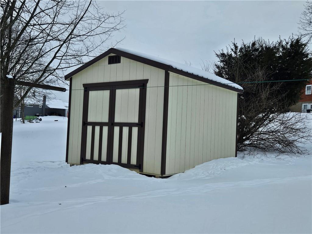 119 Springhouse Drive Butler, PA 16001 - Photo 26 of 33 Shed included