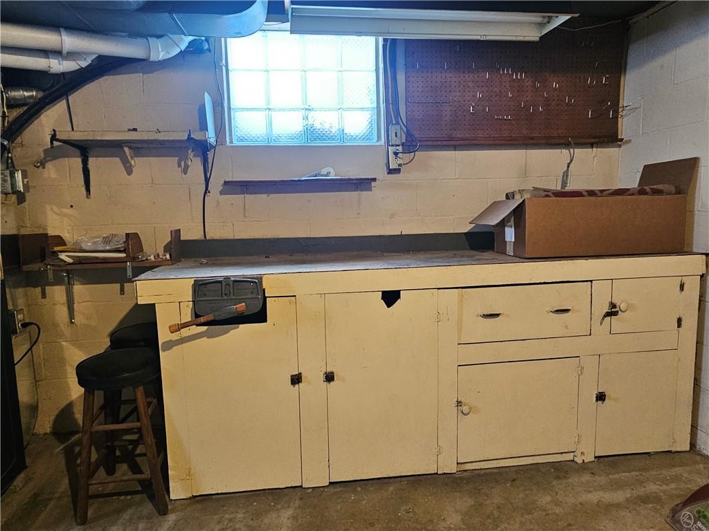 119 Springhouse Drive Butler, PA 16001 - Photo 33 of 33