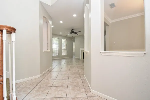 $2,595 | 202 West Sterling Pond Circle, The Woodlands, TX 77382