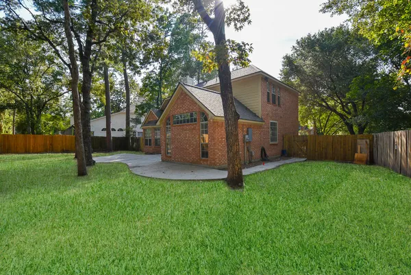 $2,595 | 202 West Sterling Pond Circle, The Woodlands, TX 77382