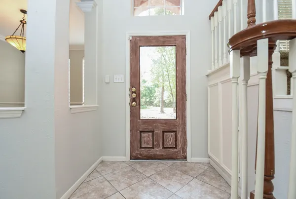 $2,595 | 202 West Sterling Pond Circle, The Woodlands, TX 77382