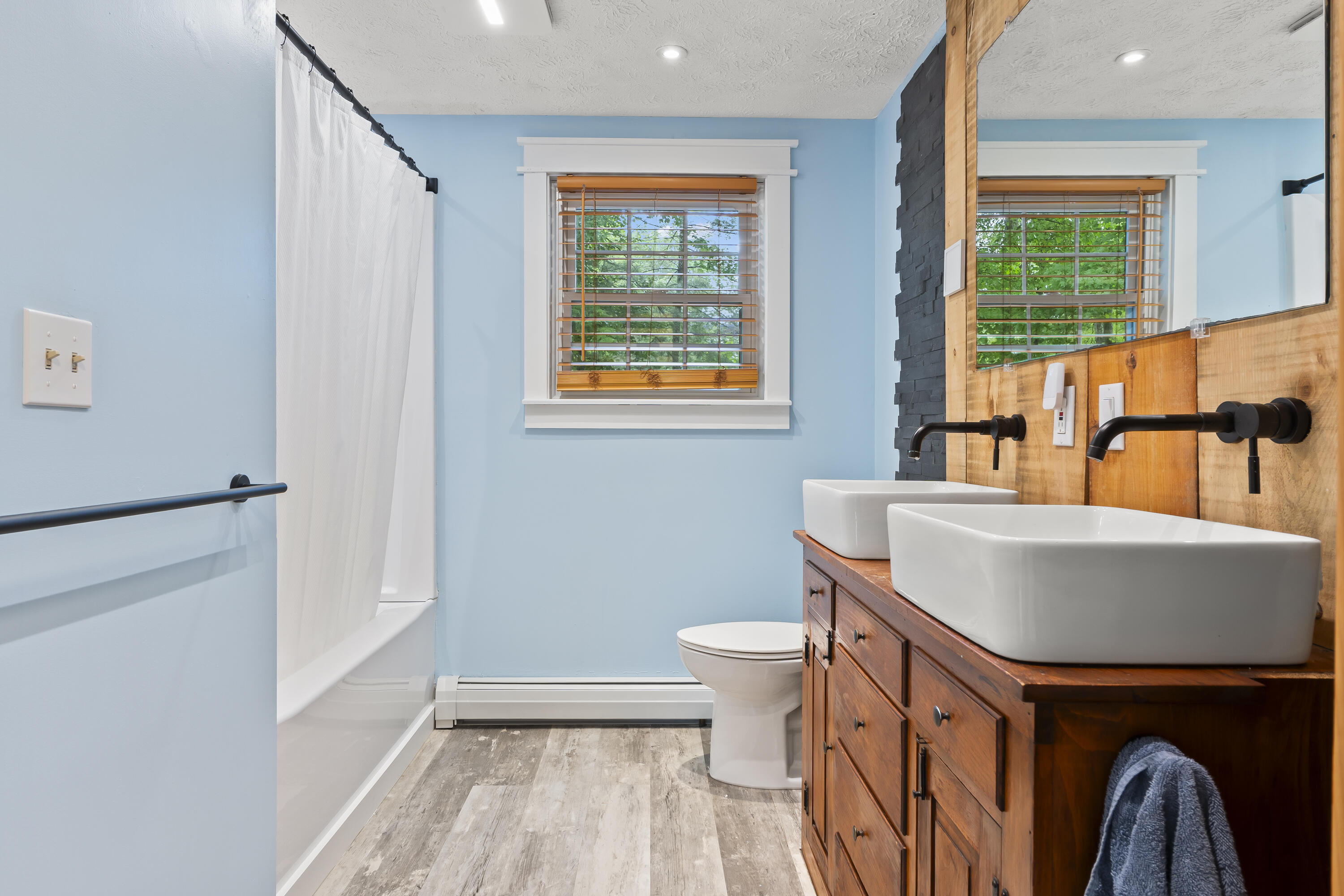 1 Springtree Lane South Berwick, ME 03908 - Photo 24 of 53 DSC09282