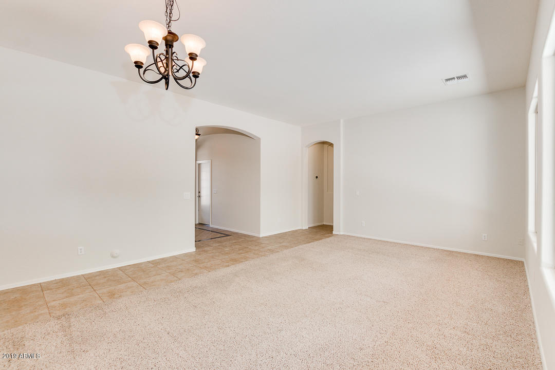 3213 West Sentinel Rock Road Phoenix, AZ 85086 - Photo 5 of 22 Entry 2