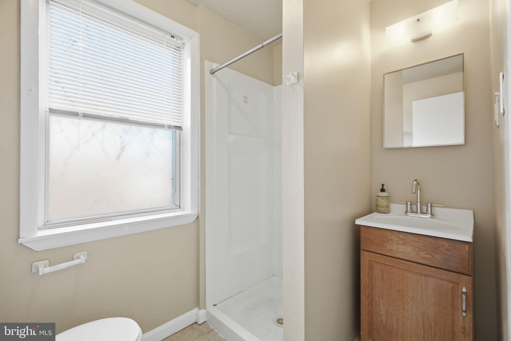 455 Fairmount Avenue Philadelphia, PA 19123 - Photo 15 of 67