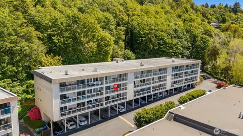 $650,000 | 10203 47th Avenue Southwest, Unit C8, Seattle, WA 98146