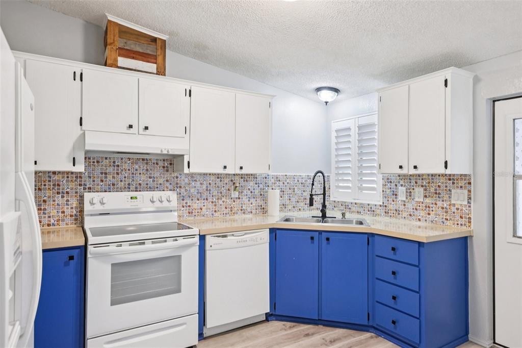 39 Maplehurst Avenue DeBary, FL 32713 - Photo 14 of 34