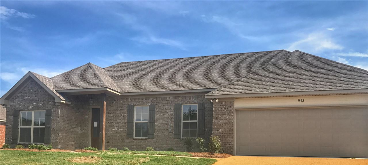 1992 East Ridge Circle Madison, MS 39110 - Photo 1 of 8 Photo 1