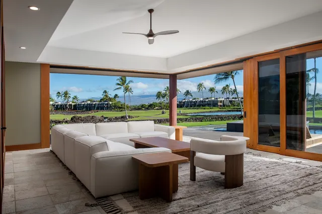 $7,300,000 | 68-1051 Honokaope Place, Kamuela, HI 96743