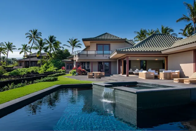$7,300,000 | 68-1051 Honokaope Place, Kamuela, HI 96743