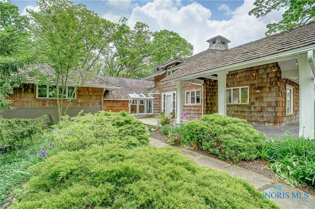 4059 River Road Toledo, OH 43614 - Photo 4 of 50 Gallery Image 4
