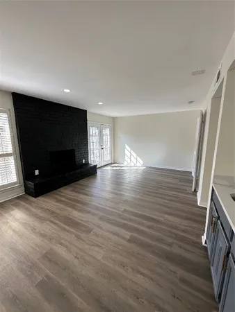 $2,350 | 10378 Briar Forest Drive, Unit 32/5, Houston, TX 77042