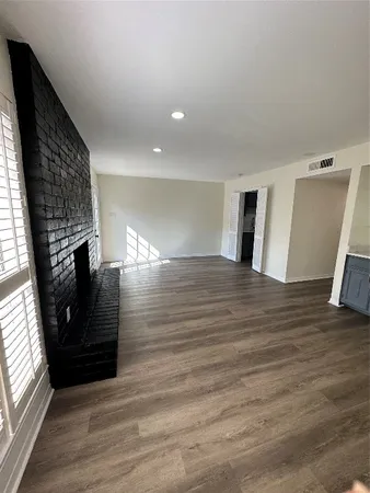 $2,350 | 10378 Briar Forest Drive, Unit 32/5, Houston, TX 77042