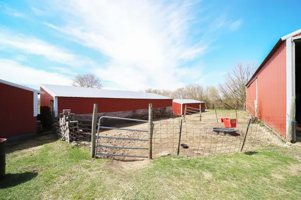 $324,900 | 36879 207th Avenue, Clarissa, MN 56440