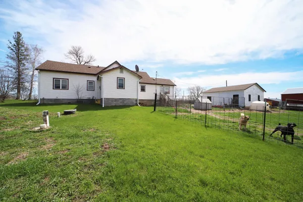 $324,900 | 36879 207th Avenue, Clarissa, MN 56440