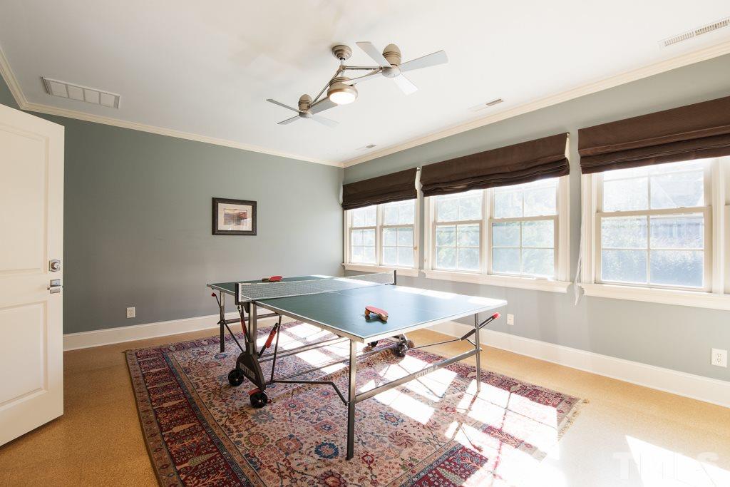 2425 Trenton Woods Way Raleigh, NC 27607 - Photo 13 of 25 Gallery Image 13